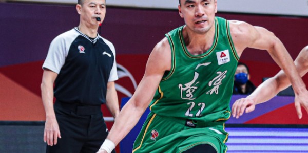 开云中国大陆-辽篮官宣：4冠功勋李晓旭续约迎第21季 新赛季变球员兼教练