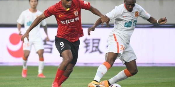 开云首页登录-儒尼奥尔：隔着玻璃“团圆”很难受 亚泰不止打防反