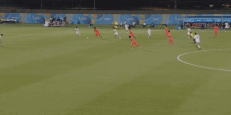 开云全站-半场：U17国少1-0卡塔尔U17，何思凡精彩兜射破门