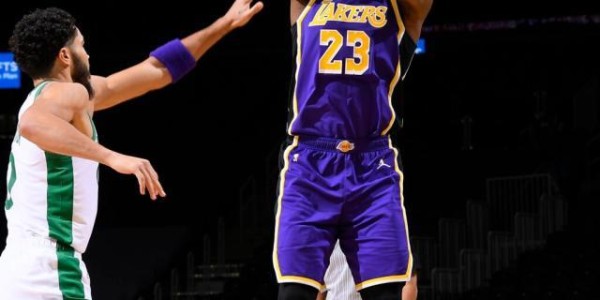 开云中国大陆-詹姆斯真的练出了投篮 三分比肩雷·阿伦正创历史