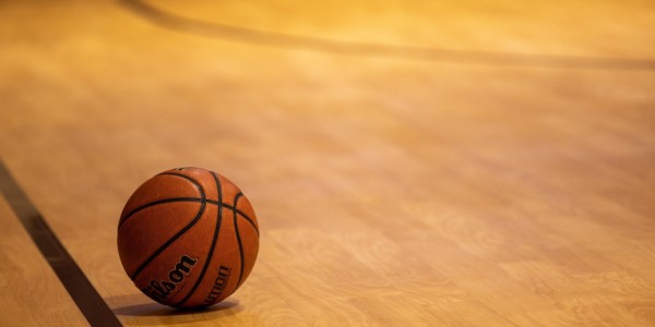 25-26CBA北京男篮注册球员名单最新 翟晓川、方硕老将合同续约