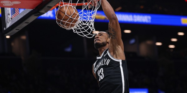 开云全站-克拉克斯顿：经纪人会处理交易流言的问题 我就专注于打好球