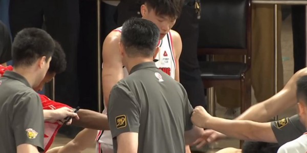 开云入口-挤走崔永熙？广东队扶正“暴力三号位”，杜锋终于迎来争冠底牌！