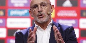 开云全站-德拉富恩特：希望罗德里&amp;amp;卡瓦哈尔能参加世界杯 亚马尔将创造历史