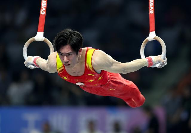 1720842639811063042.jpg (体育)(3)体操——全国锦标赛:男子个人全能赛况XxjpseC007188_20240426_PEPFN0A001.jpg